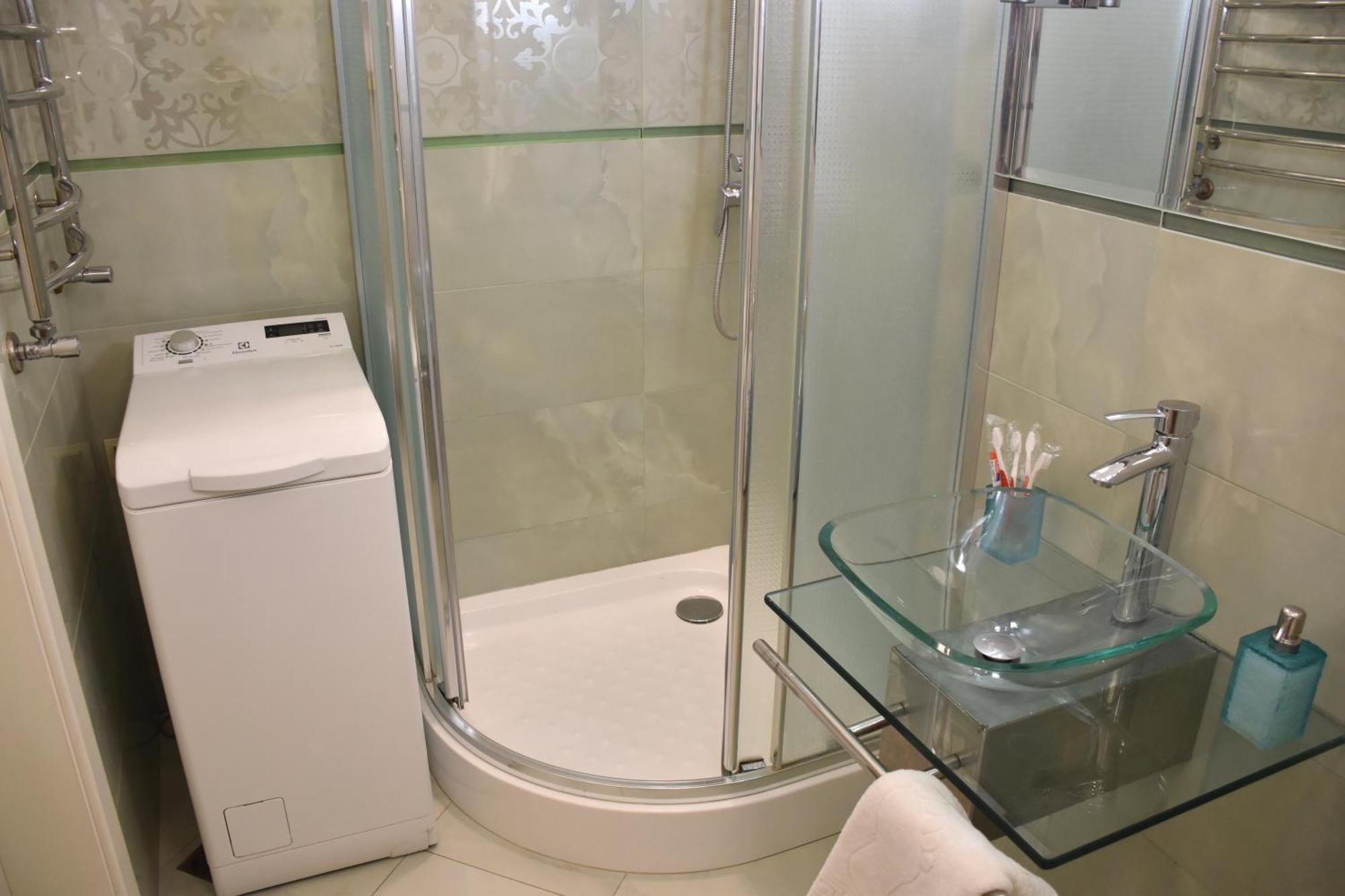 Renewed Central Apartment 利沃夫 外观 照片